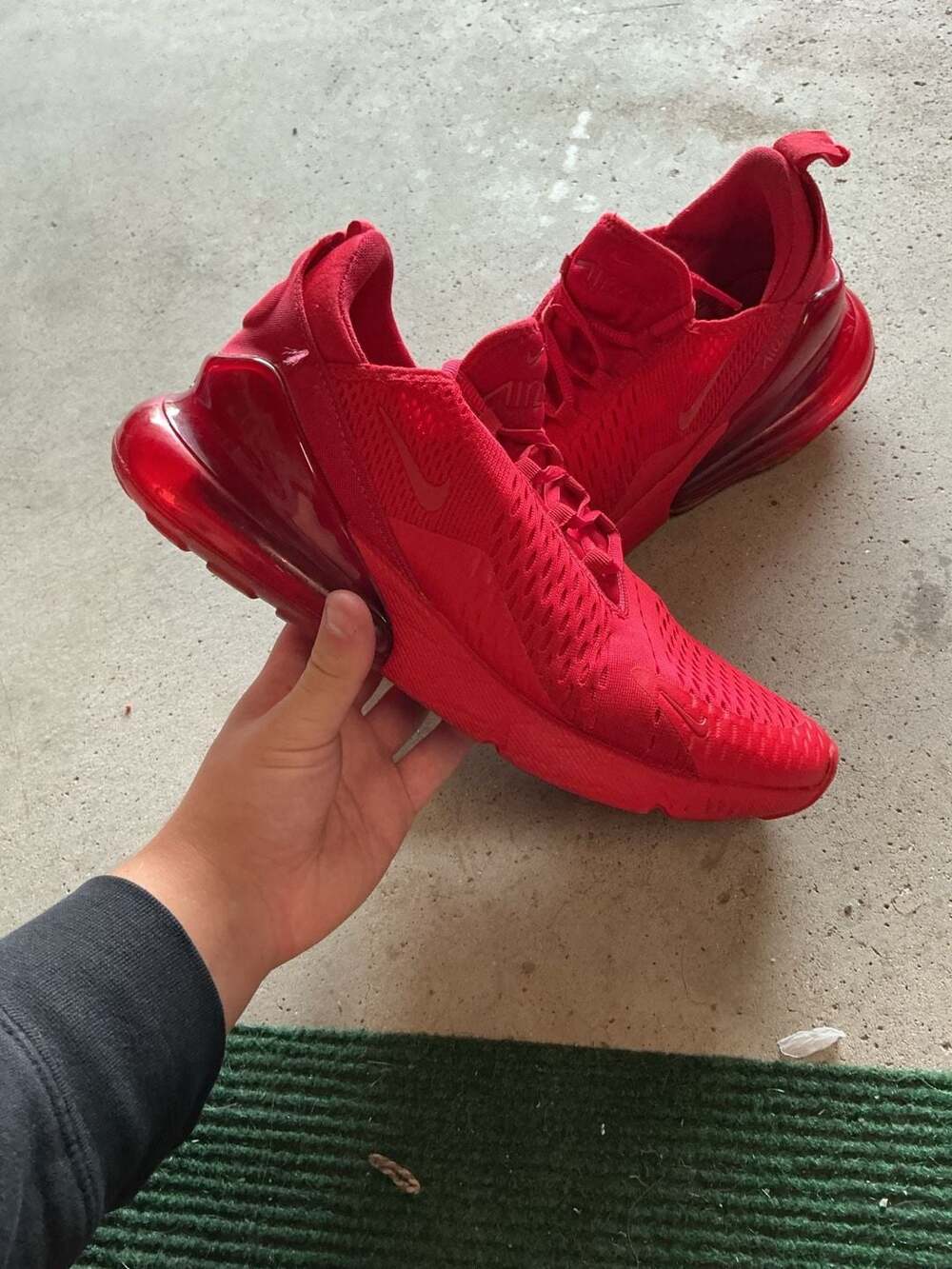 Nike Air Max 270 Size 10 Triple Red Sneakers Size 10 Men